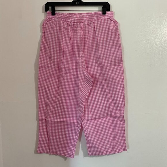 NWT Country Store Pink Gingham Capris | Size: Large - Picture 3 of 5